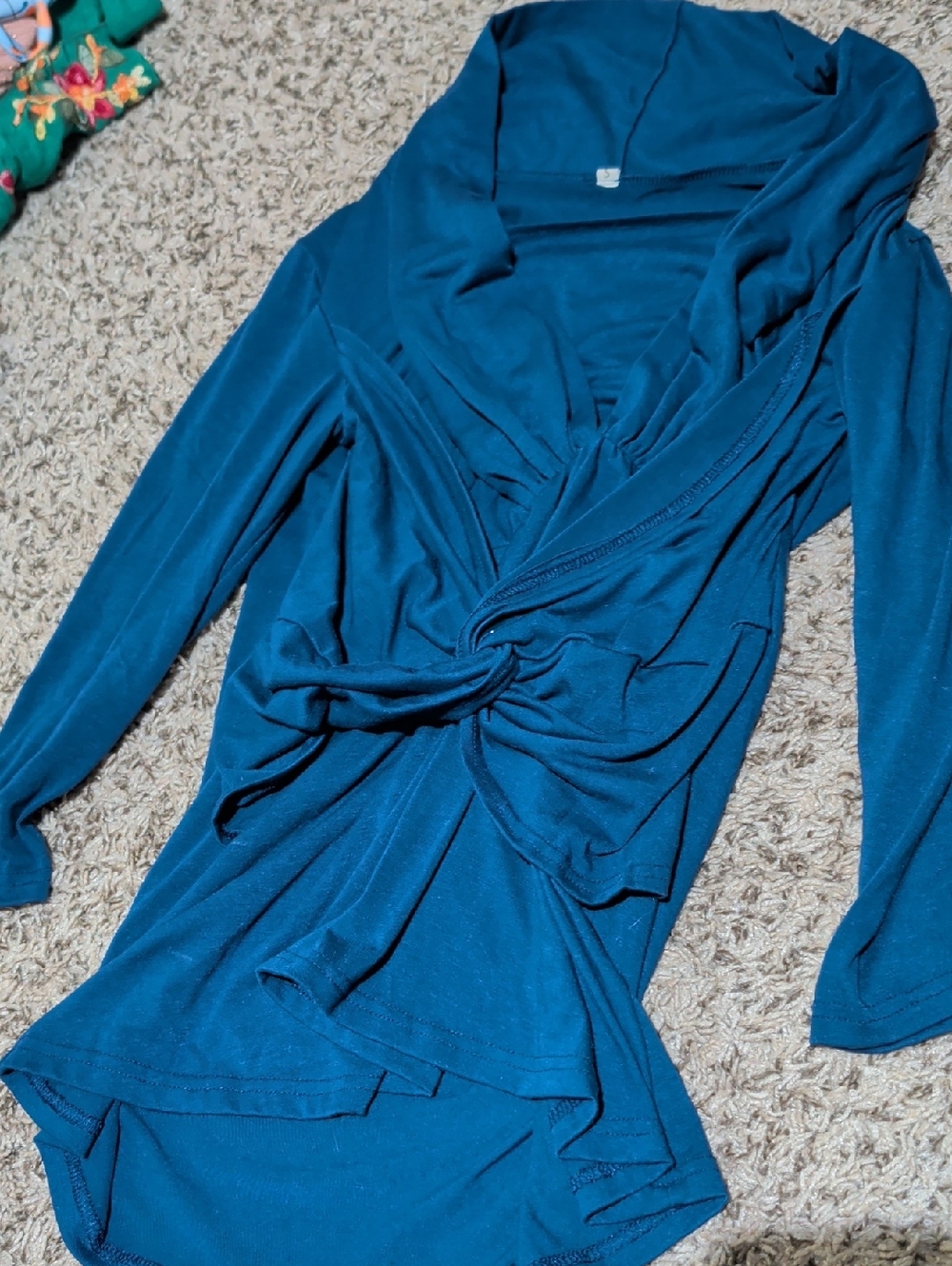 Women's Teal Twist-Front Long Sleeve Top